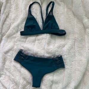 Manakai set